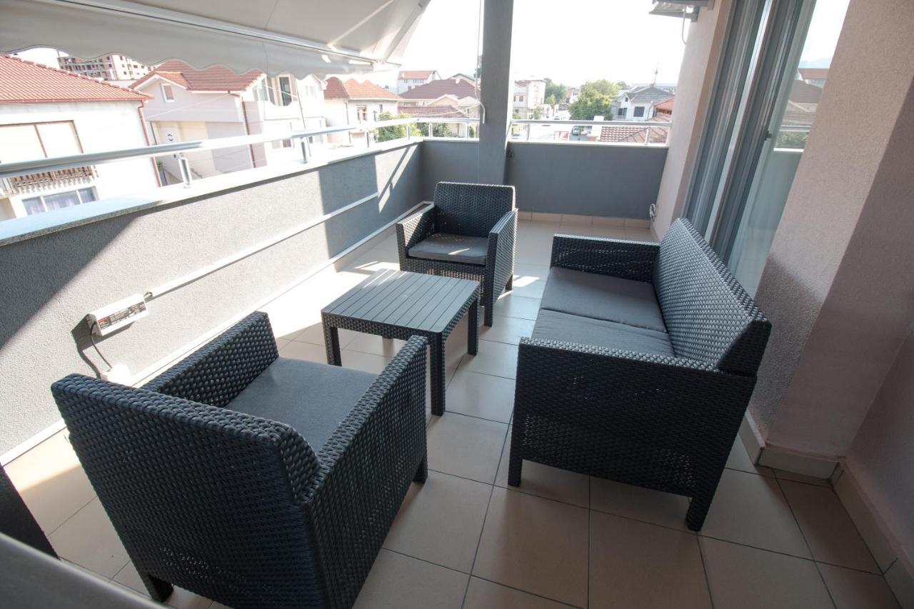 גבגלייה Oasis Apartments מראה חיצוני תמונה